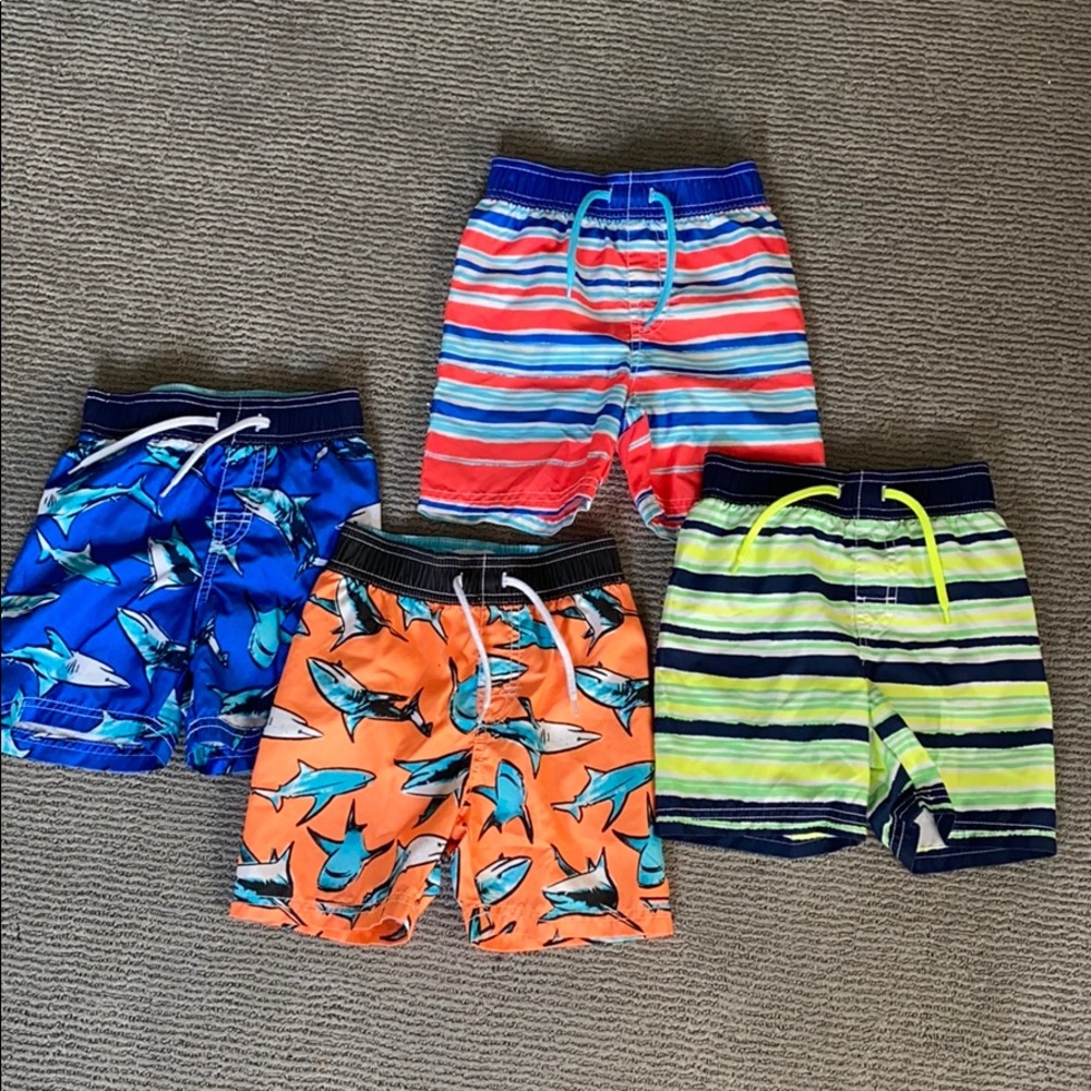 4 old navy swim trunks size2T!!